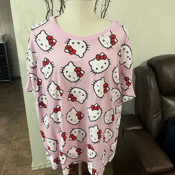 Hello Kitty Plus Size T-Shirt light pink - Picture 2 of 2